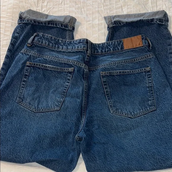 Zara Blue Relaxed Denim with Faded Finish - Picture 5 of 7